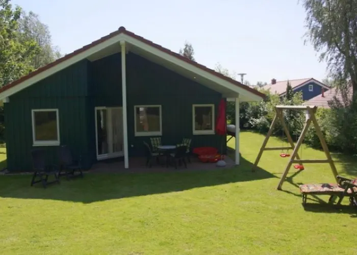 Ferienhaus 5 Personen Mit Kaminofen In Erster Reihe Hinterm Deich In *