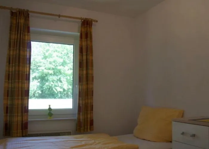 5 Personen Mit Kaminofen In Erster Reihe Hinterm Deich In Ferienhaus *