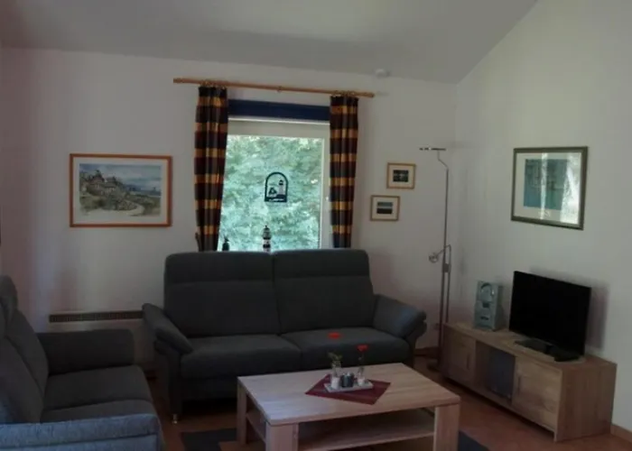 Ferienhaus 5 Personen Mit Kaminofen In Erster Reihe Hinterm Deich In *